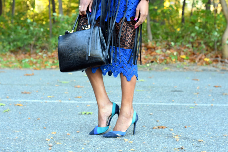How to style a lace summer dress in the fall - VERSICOLOR CLOSET